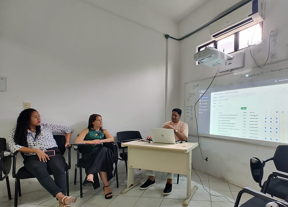 Apresentação do novo Caderneta Digital integrada ao SGE para docentes de Camaçari – BA